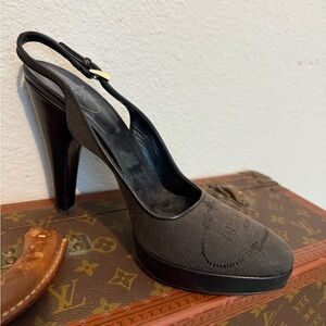 Prada Black/Brown Stiletto Heels size 38.5